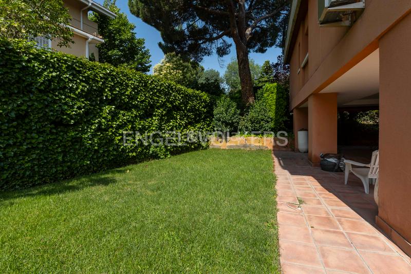 Foto 724824d9-920e-41d0-858d-efaeb9f3398f. Casa amb calefacció aparcament piscina a Bonanza Boadilla del Monte