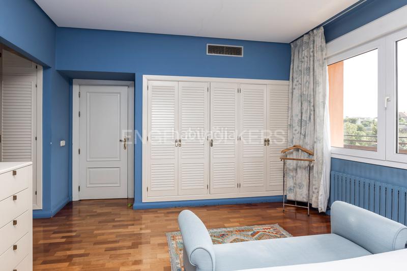 Foto e91c5321-5cca-4420-9943-0e30a415a609. Casa amb calefacció aparcament piscina a Bonanza Boadilla del Monte