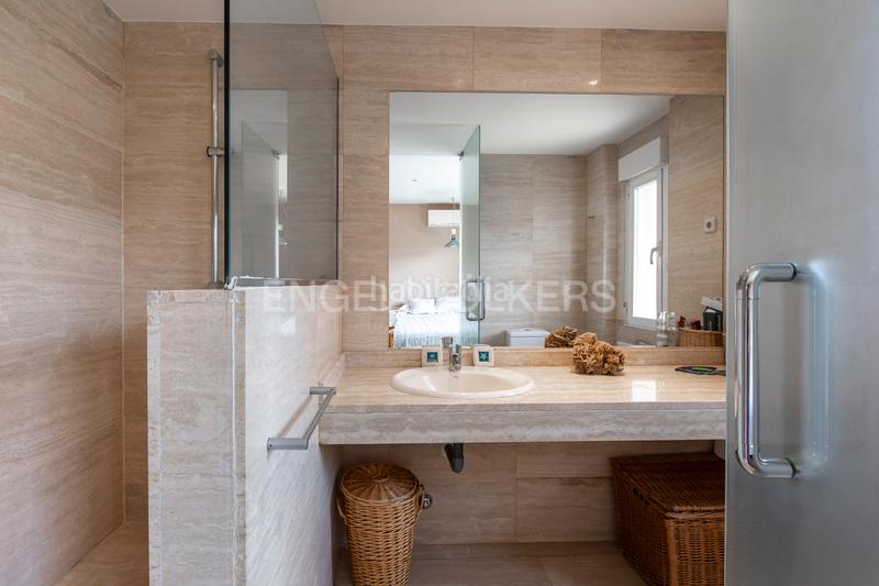 Foto f3b21e75-1802-4cf5-b679-608dd104b6e9. Casa amb calefacció aparcament piscina a Bonanza Boadilla del Monte