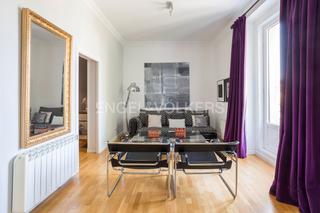 Lloguer Apartament a Palacio. Piso en plaza de oriente con 2 dormitorios y vistas únicas al pa