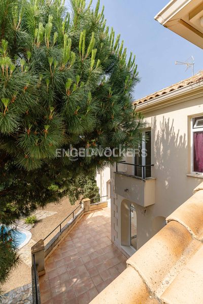Foto 5159ef24-4753-4fb6-811a-7aeebae4172d. Casa amb calefacció aparcament piscina a Pino Alto-Navarredonda Valdemorillo