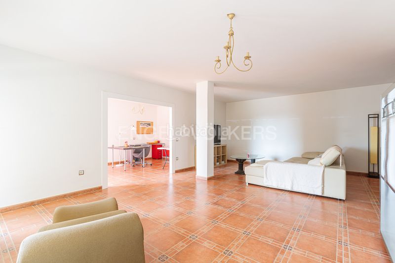 Foto 8523c323-954f-464d-97d5-94930cacfc49. Casa amb calefacció aparcament piscina a Pino Alto-Navarredonda Valdemorillo