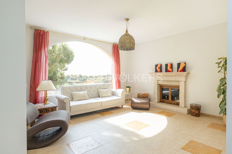 Foto ad9770db-10d3-4268-bc5c-ea82afab80d7. Casa amb calefacció aparcament piscina a Pino Alto-Navarredonda Valdemorillo