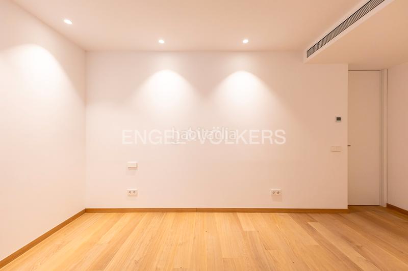 Foto d0796717-1201-470d-a1f6-e08a9abdb774. Piccolo appartamento con riscaldamento parcheggio in Madrid