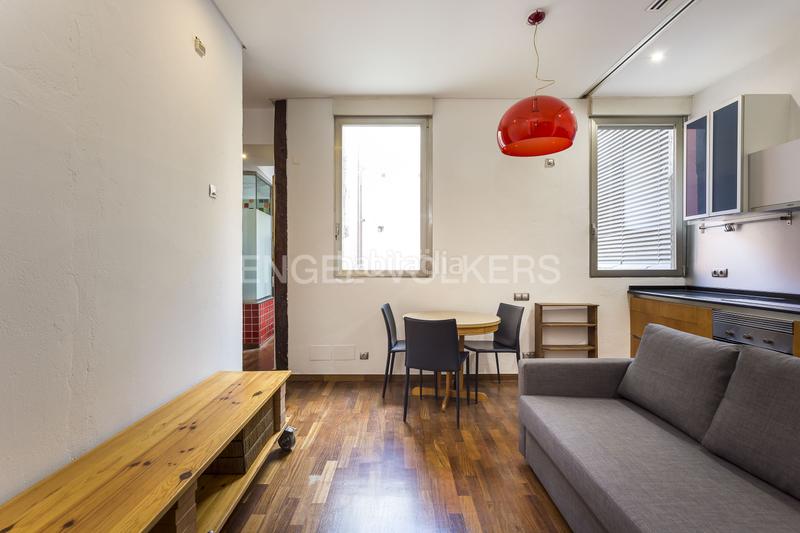 Foto 5a939697-c6c5-4c63-9e1d-8873ff9647ba. Alquiler apartamento confortable apartamento amueblado en el centro en alquiler en Madrid