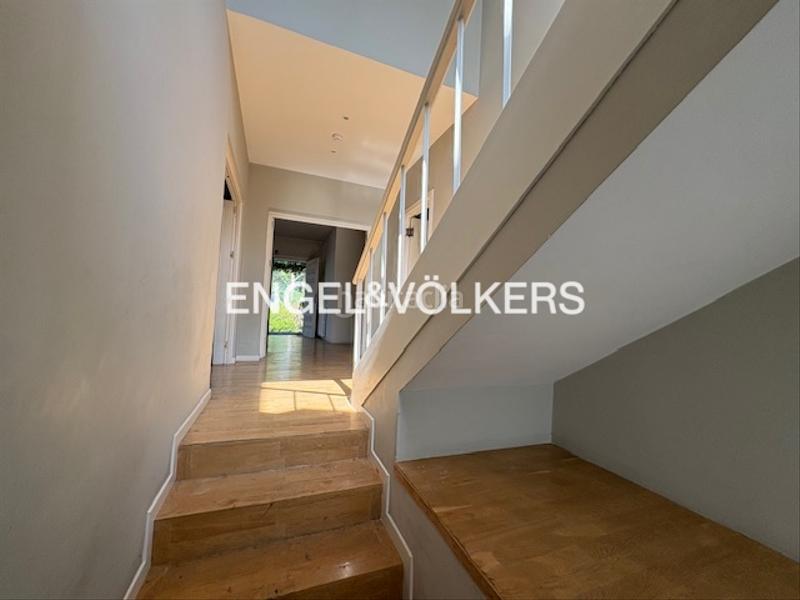 Foto 5ffa4aaf-4903-4c95-a87c-4619f92908d5. Maison avec chauffage parking piscine dans Somosaguas Pozuelo de Alarcón