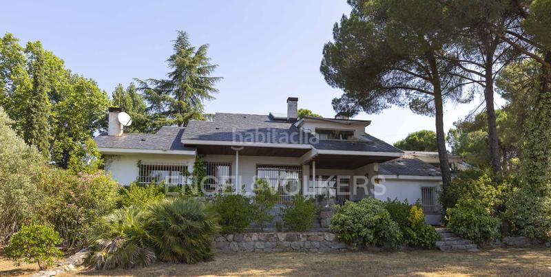 Foto 81bc3cd9-8277-4739-9d72-96150f0d250f. Maison avec chauffage parking piscine dans Somosaguas Pozuelo de Alarcón