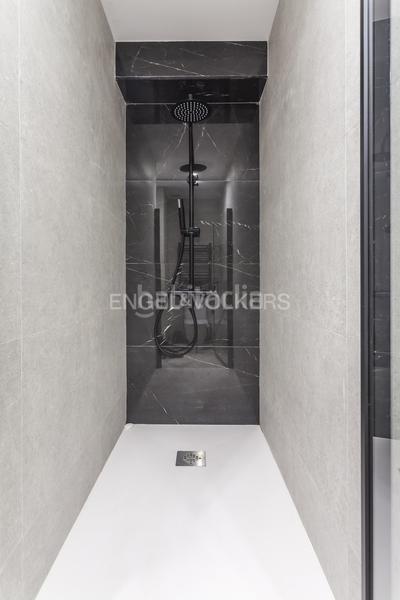 Foto e07995db-8991-4185-972d-d5081f01f6b4. Affitto piccolo appartamento con riscaldamento in Madrid