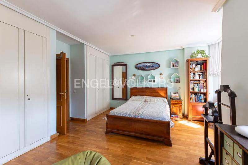 Foto 679cb201-e9fb-4fc2-8ffa-77e3a13d3af3. Casa adossada amb calefacció aparcament a Palomas Madrid