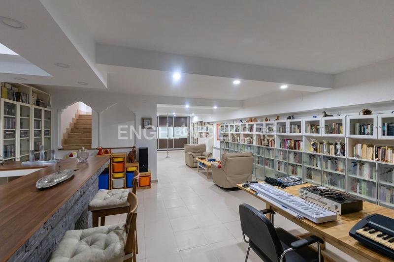 Foto 868c7f60-d412-4eeb-bdb5-3e9aa42cf6b1. Casa adossada amb calefacció aparcament a Palomas Madrid