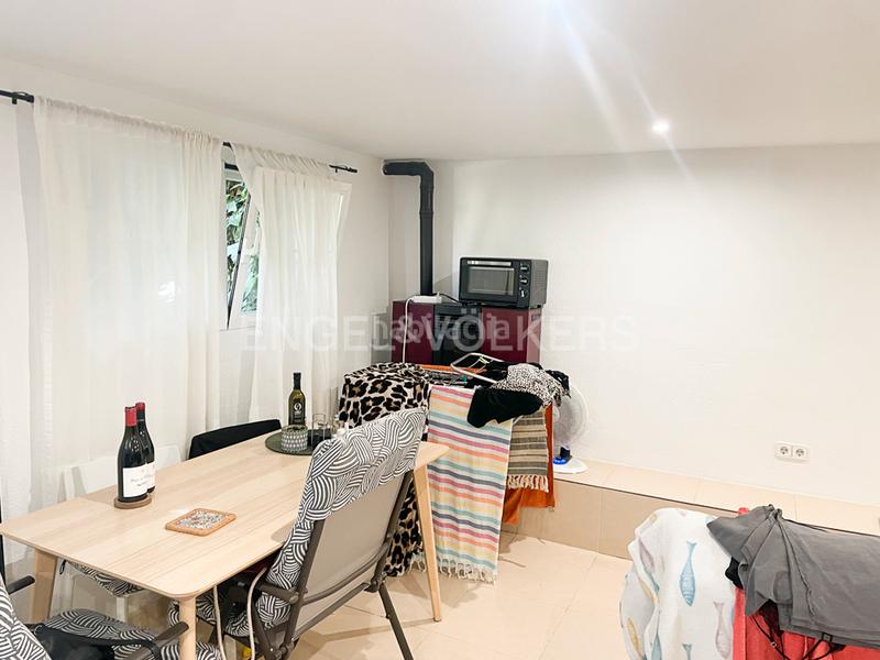 Foto c8bd370b-bc62-41d8-97ba-ecd72ac37665. Casa adossada amb calefacció aparcament a Palomas Madrid