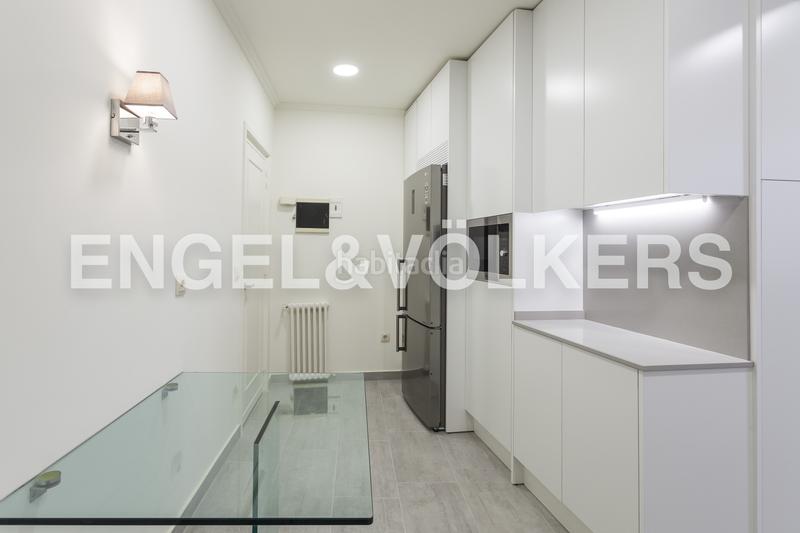 Foto 444050bc-d137-42ae-b35f-999264f464ea. Lloguer apartament amb calefacció aparcament a Almagro Madrid