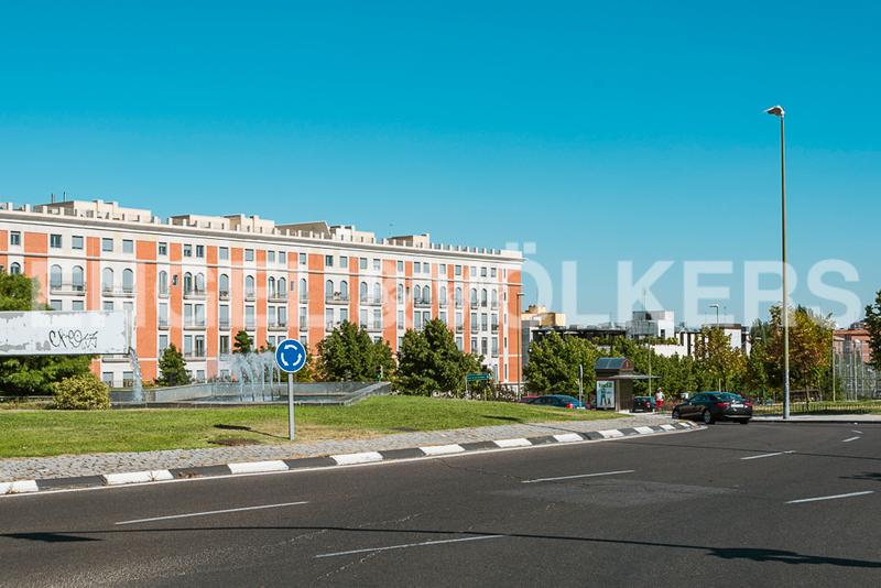 Foto ac2efce2-207f-4f47-8a0e-6c06f75a3987. Affitto duplex con riscaldamento parcheggio piscina in Madrid