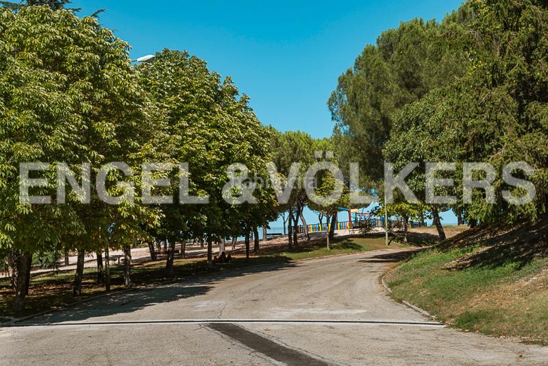 Foto 77e99f97-264b-4843-9cb1-75e9a68ecefa. Location duplex avec chauffage parking piscine dans Madrid