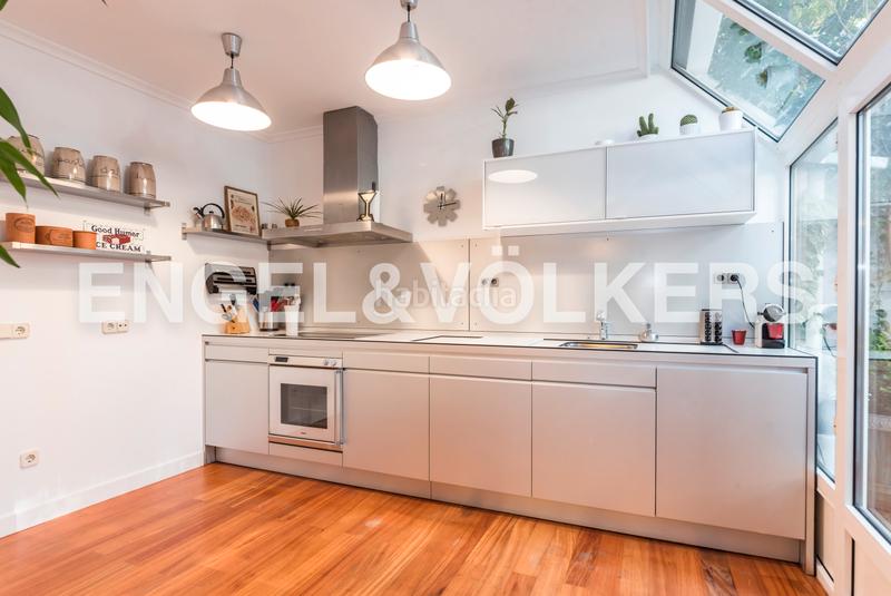 Foto 5d382559-3b32-42bd-b85b-a78c42bd7671. Alquiler casa magnifica casa unifamiliar en Nueva Españachamartin en Madrid