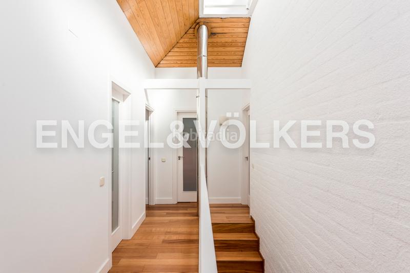 Foto 422a3d76-a1ba-4389-bb95-e086a4b5c6b8. Lloguer casa amb calefacció a Nueva España Madrid