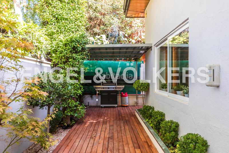 Foto 18bb8911-096b-44e5-819b-6260bf55c2a5. Rent house with heating in Nueva España Madrid