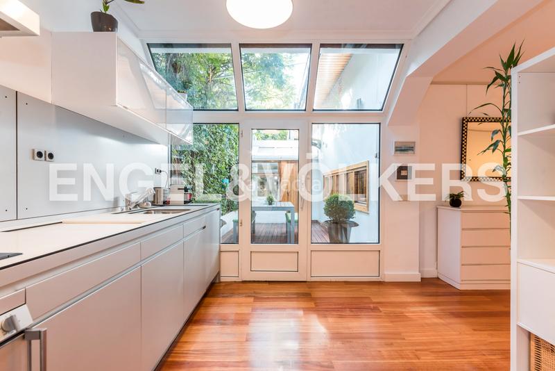 Foto 61432e2b-1541-4901-a1f1-7726cee2c4dc. Rent house with heating in Nueva España Madrid