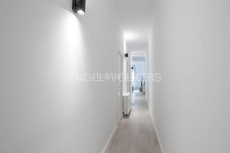 Foto 18afd1b8-3be3-4c2c-948c-285621ce4925. Alquiler apartamento en alquiler amplio y luminoso piso de 4 dormitorios y 3 baños, ubicado a pocos metros del museo reina sofía en Madrid