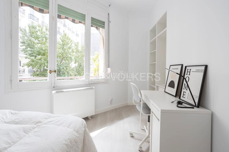 Foto 394510fe-bd47-449b-85a4-53f031a636c0. Alquiler apartamento en alquiler amplio y luminoso piso de 4 dormitorios y 3 baños, ubicado a pocos metros del museo reina sofía en Madrid