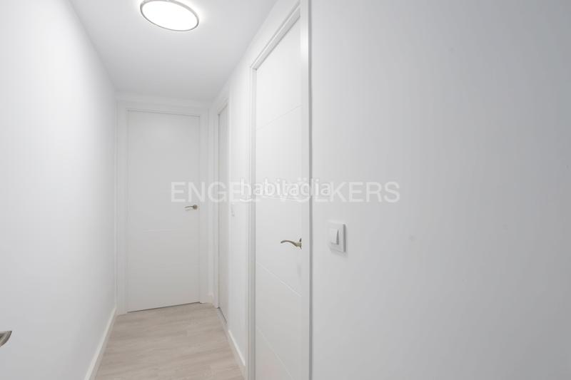 Foto e131d2ce-dae9-41cc-97bb-28df59d1cae8. Alquiler apartamento en alquiler amplio y luminoso piso de 4 dormitorios y 3 baños, ubicado a pocos metros del museo reina sofía en Madrid