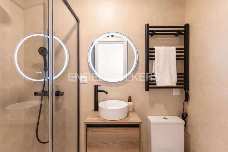 Foto 12d4143b-ea1b-4dac-9950-e43f401c2e15. Apartament amb calefacció a Sol Madrid