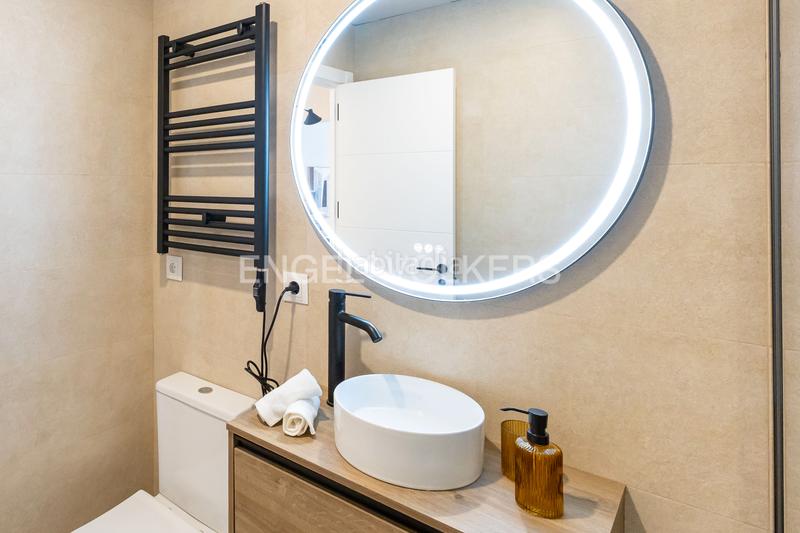 Foto d9179398-dd9e-4e7f-9597-b81d4743cd8b. Apartament amb calefacció a Sol Madrid