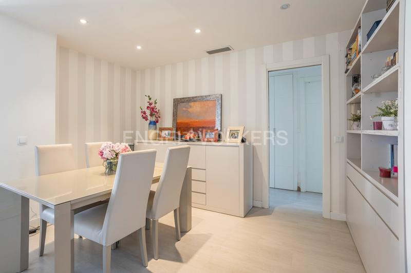 Foto 235d7544-9006-4777-8a7a-881245c1ca22. Apartament amb calefacció aparcament a Estrella Madrid