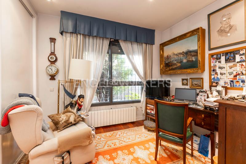 Foto b7d858d4-bed5-4d84-9f80-e83674639f7f. Piccolo appartamento con riscaldamento parcheggio piscina in Madrid