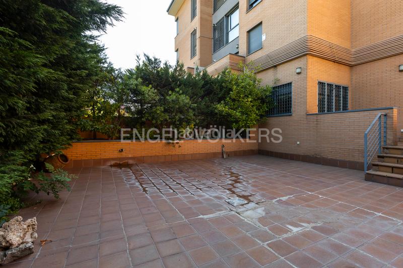 Foto bc795456-5b67-4a4b-ad40-61d687f30d27. Piccolo appartamento con riscaldamento parcheggio piscina in Madrid