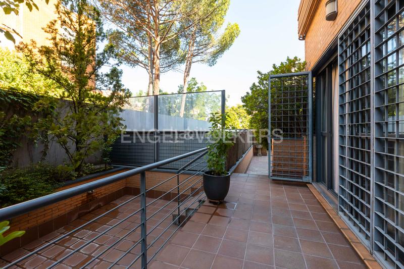 Foto d5afd4df-3b76-4a57-9a4c-880092f04ff9. Piccolo appartamento con riscaldamento parcheggio piscina in Madrid