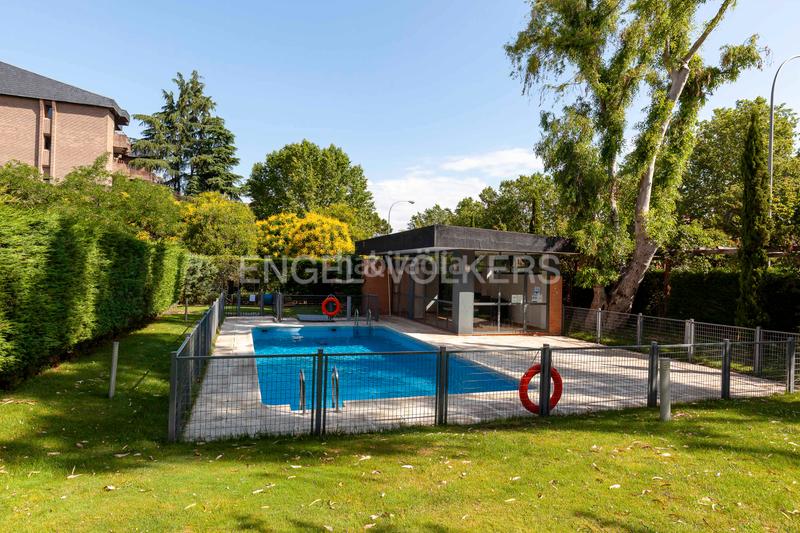 Foto f08f828a-53f0-4d89-ac77-51202d23b6b9. Piccolo appartamento con riscaldamento parcheggio piscina in Madrid