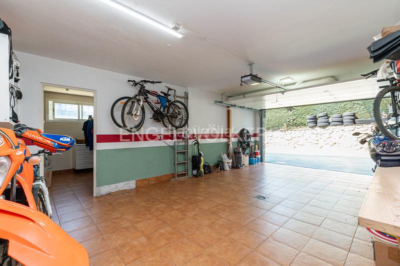 Foto 03cb9984-53c3-4388-ada8-4ecc16bf87b1. Casa con riscaldamento parcheggio piscina in Navalquejigo-Los Arroyos Escorial (El)