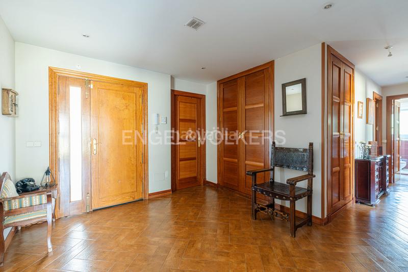 Foto 287e196d-40b8-49b5-96e9-758065bbcdab. Casa con riscaldamento parcheggio piscina in Navalquejigo-Los Arroyos Escorial (El)