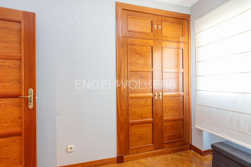 Foto 5299bf14-e5d5-46b4-b9dc-1765650fcdda. Casa con riscaldamento parcheggio piscina in Navalquejigo-Los Arroyos Escorial (El)