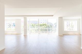 Alquiler Apartamento en Hispanoamérica-Bernabéu. Apartamento de lujo en chamartín. 3 dormitorios, parking y trast