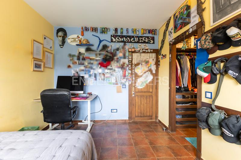Foto fbe89527-4474-4c48-b7c0-69f91cc1d941. Casa amb calefacció aparcament piscina a Soto del Real