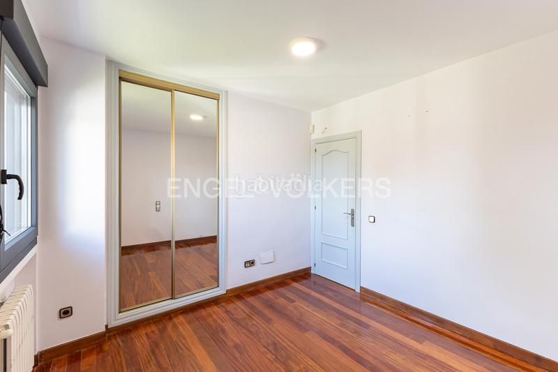 Foto 74207c91-e457-48e5-9dc5-ff832126baaf. Affitto casa con riscaldamento parcheggio piscina in La Moraleja