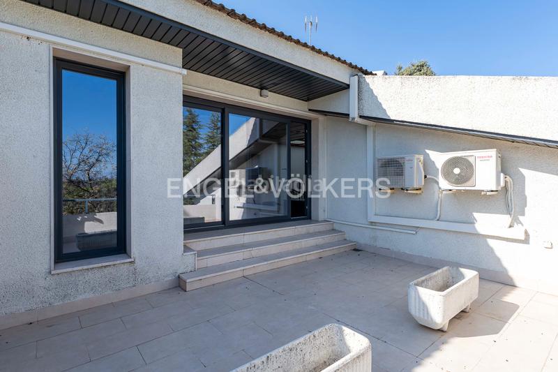 Foto 855f0558-0d23-4bf9-83df-0e5e096d7a82. Affitto casa con riscaldamento parcheggio piscina in La Moraleja