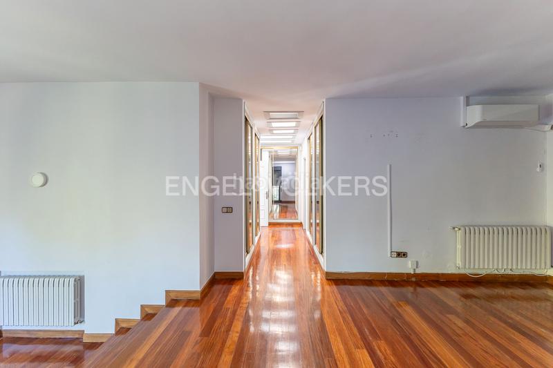 Foto ee83464a-e037-40f4-be09-b3b267b17bc2. Affitto casa con riscaldamento parcheggio piscina in La Moraleja