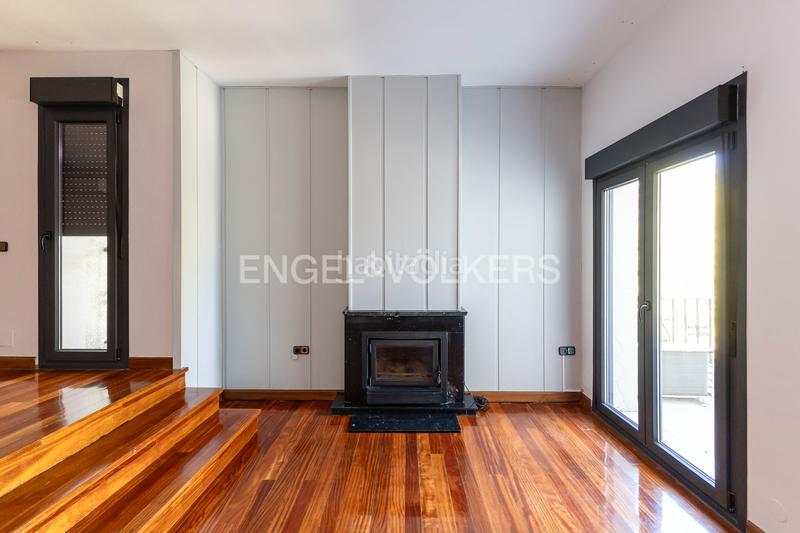 Foto 906853bd-e3c6-4ba0-8e02-6bd4ce3149dd. Location maison avec chauffage parking piscine dans La Moraleja