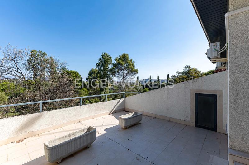 Foto e7a3d005-352b-4109-be51-528c49572051. Location maison avec chauffage parking piscine dans La Moraleja