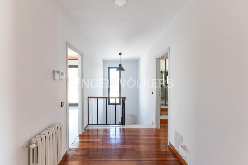 Foto 9e34f75f-6ca4-4111-a4eb-78505f204827. Rent house with heating parking pool in urbanización La Moraleja La Moraleja