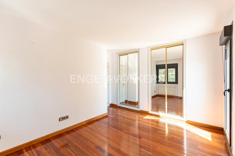 Foto ec384e56-ea8a-433e-8aff-bd933d8911ae. Rent house with heating parking pool in urbanización La Moraleja La Moraleja