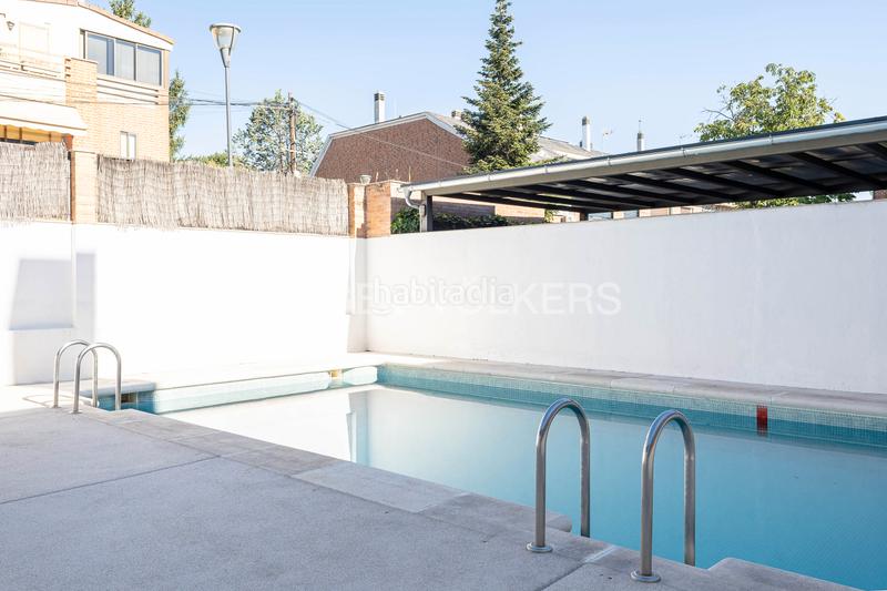 Foto d420adff-ab19-47c7-a7d6-a1247381d12c. Casa magnífico amplio chalet adosado en Norte Pozuelo de Alarcón
