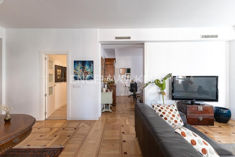 Foto 7b222f49-2941-410f-a18d-16e4903a6f81. Apartament amb calefacció aparcament a Gaztambide Madrid