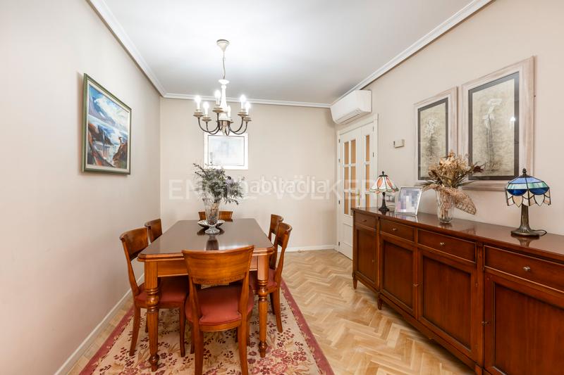 Foto 7359b0df-0771-4efb-93e9-c8bb00c2cb86. Appartement avec chauffage parking piscine dans Aravaca Madrid