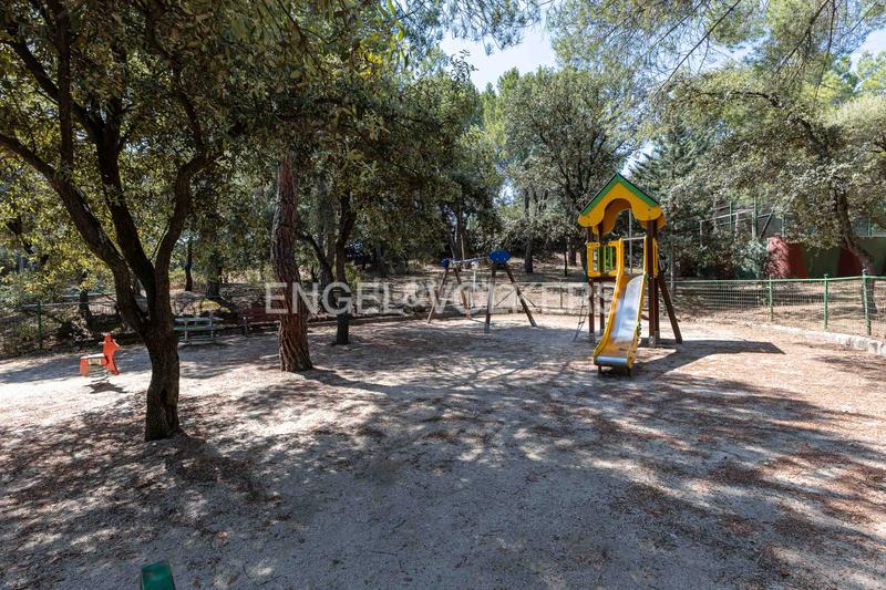Foto 953e4211-24a9-4b2a-8dea-1e5bb60cdd40. Location appartement avec chauffage parking piscine dans Madrid