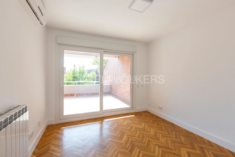 Foto 6b2d4348-79de-4def-be87-f285d29aaa53. Location maison avec chauffage parking piscine dans Pozuelo de Alarcón