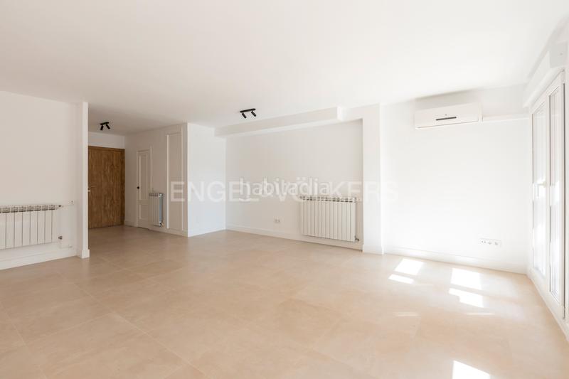 Foto d807a285-745a-458d-a6af-38cb1e6d41f0. Location maison avec chauffage parking piscine dans Pozuelo de Alarcón